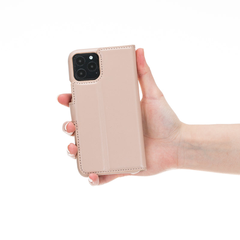 Mjora 2 in 1 Volledig Luxe Leren Booktype iPhone 11 Pro leren hoesje - Nude Roze