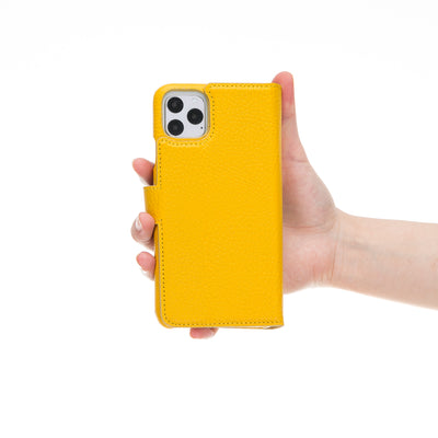 Mjora 2 in 1 Volledig Luxe Leren Booktype iPhone 11 Pro MAX leren hoesje- Geel
